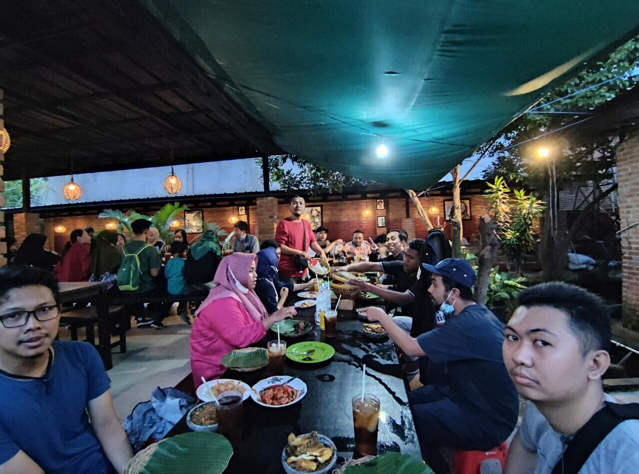 &#91;FR&#93; Tiba-tiba Bukber Regional Lampung.