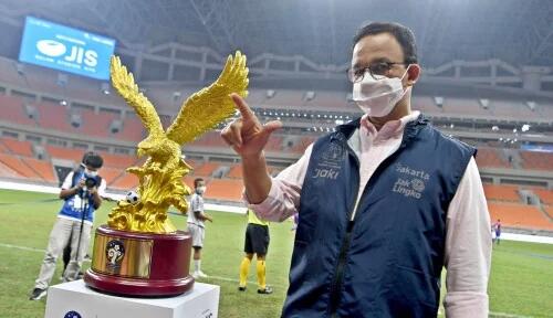 Kaos Anies Dijual di JIS, PDIP: Acara Biaya dari Pemerintah Bukan Ajang Kampanye!