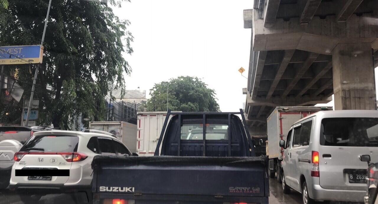 Macet Lebih Dari 1 Km, Tarif Tol Gratis!