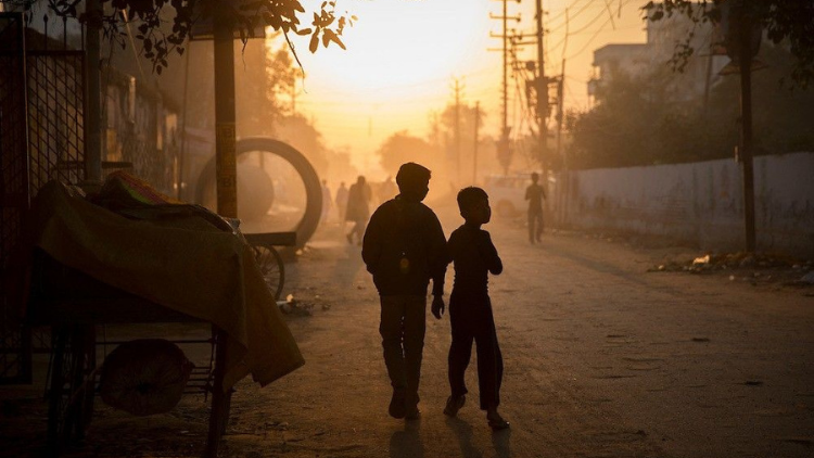 Jalan-jalan Subuh Saat Ramadan, Kenapa Anak-anak dan Remaja yang Lebih Antusias?