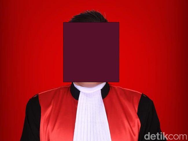 Mencuat Kritik Usai Pak Hakim Cabul Perekam Bu Hakim Mandi Tak Dipecat