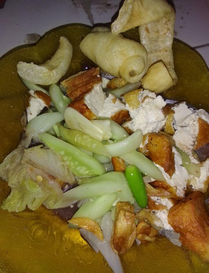 Mengenal Rasa Nusantara : Rujak Sayur Asin, Kimchinya Surabaya Nih Gan!