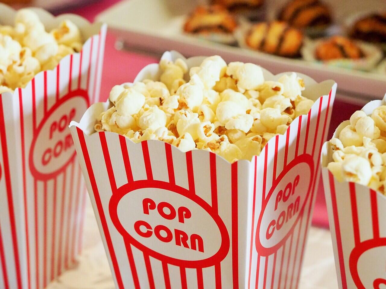 Biasakan Beretika Ketika Nonton Bioskop ! ! !