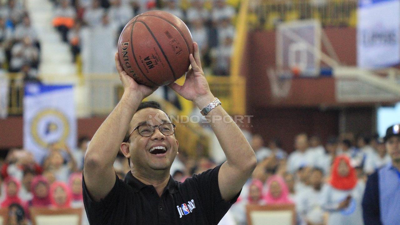 Pandji Pragiwaksono Buka Lowongan untuk yang Jago Basket