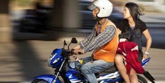 Wajib Waspada, Ini Beberapa Kecelakaan yang Dialami Perempuan Saat Dibonceng Motor