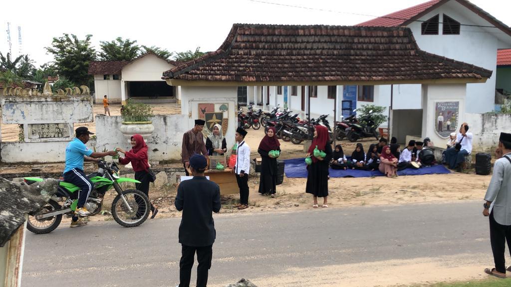 &#91;FR&#93;Kaskuser Lampung X Muda-mudi Suka Jaya Berbagi Takjil dan Sembako, Ramadhan 1443H