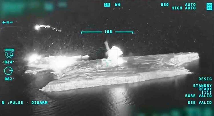 Ukraine Strikes Back: Duo Flanker Gempur Pulau Ular, Bayraktar TB2 Memangsa Serna