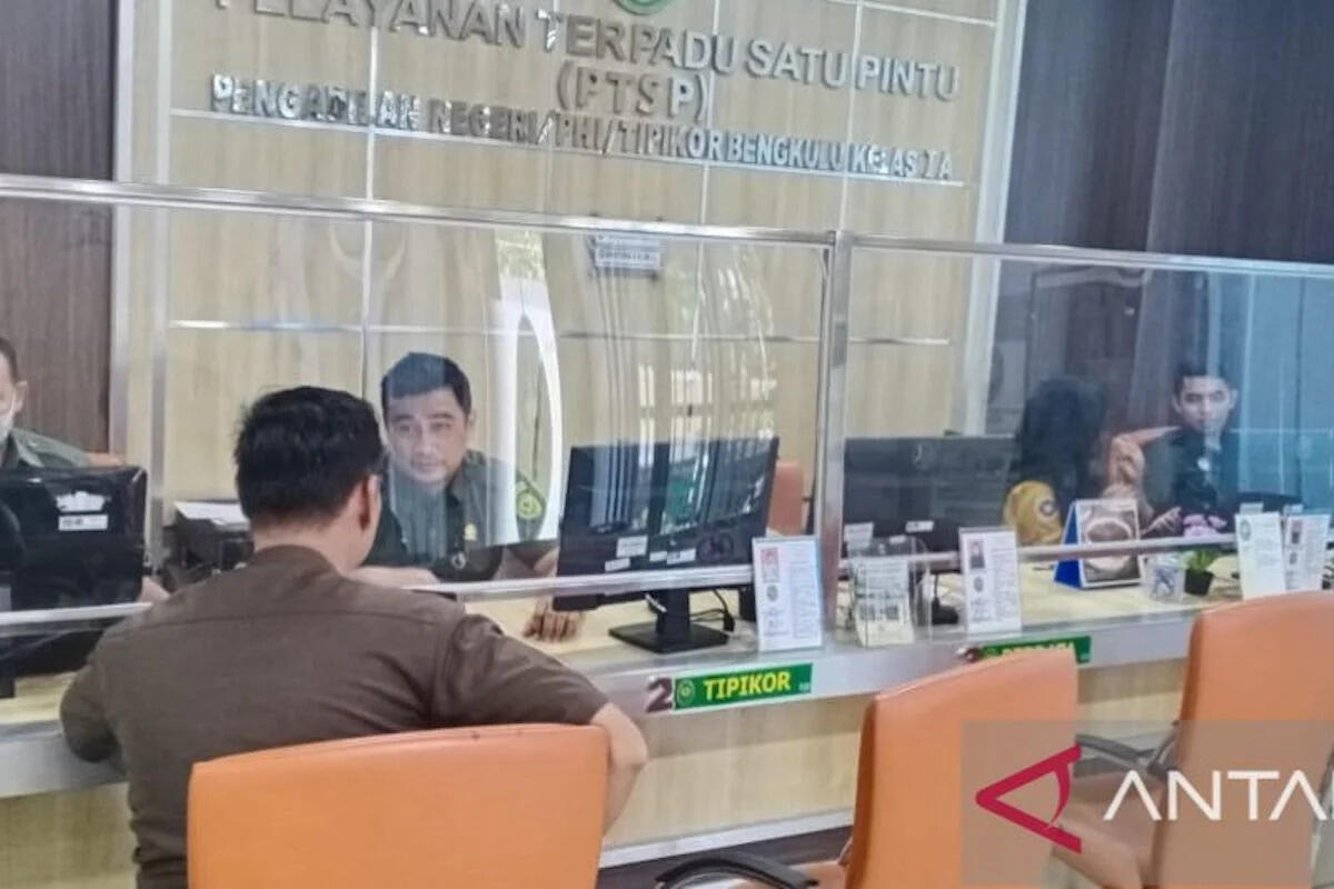 2 Tahun Buron, Eks Kades Tersangka Korupsi Sempat menjadi Pedagang di Bekasi