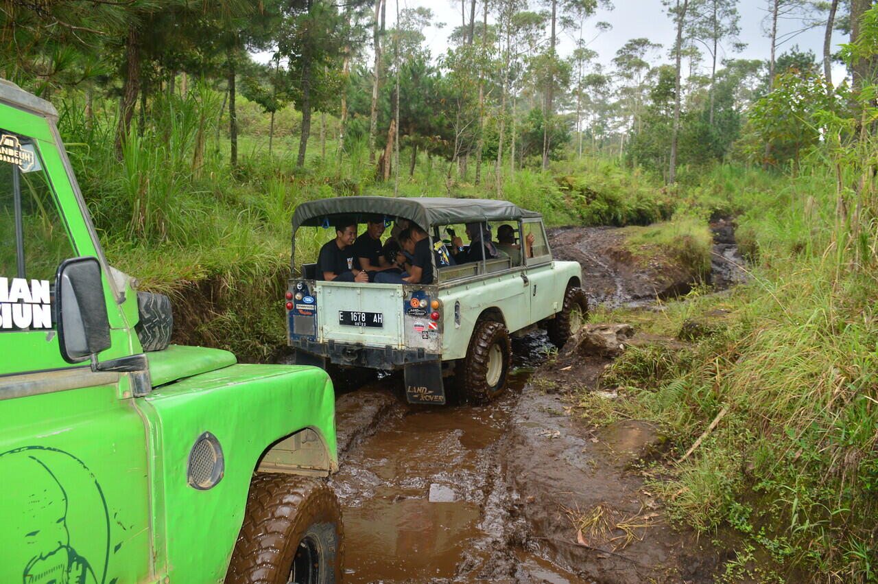 PAKET GATHERING OUTING WISATA OFFROAD CIKOLE LEMBANG BANDUNG