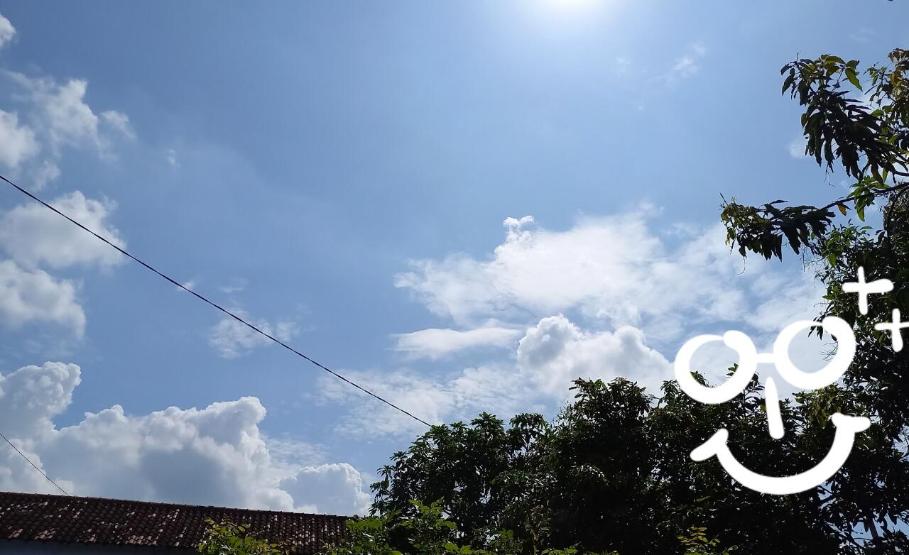 Orang Ini Bercerita Pernah Menembus Awan, Ternyata Begini ya Rasanya?