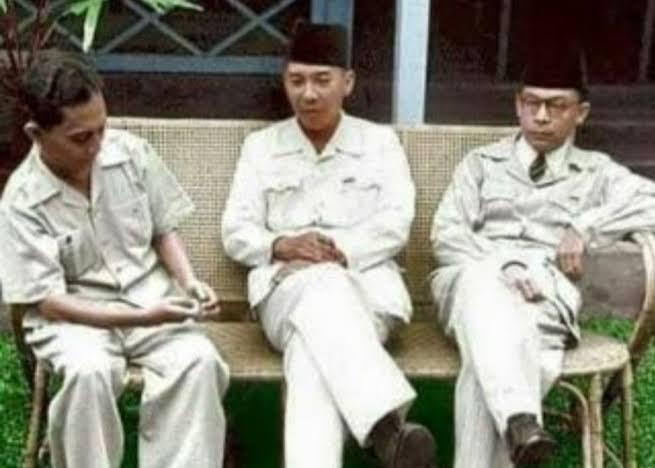 Orang-orang Kiri Yang Memerdekakan Indonesia Termasuk Sukarno-Hatta?