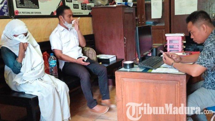 Wanita di Sampang Aniaya Ayah Kandung Hingga Tewas, Lalu Pakai Mukena Pergi ke Masjid