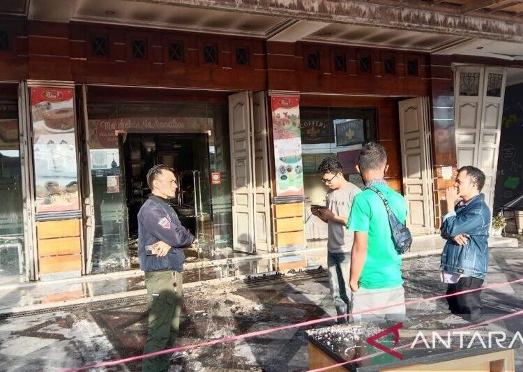 Toko Kue di Bukittinggi Terbakar, Kerugian Rp1,2 Miliar