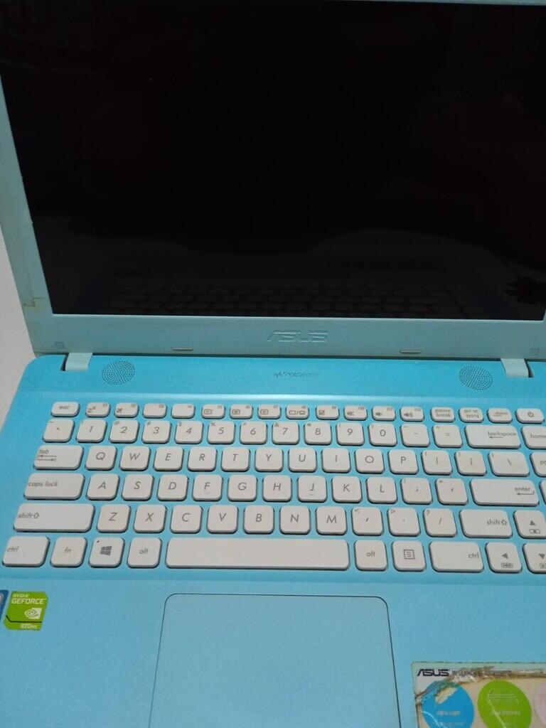 Laptop Matot, Separuh jiwaku pergi