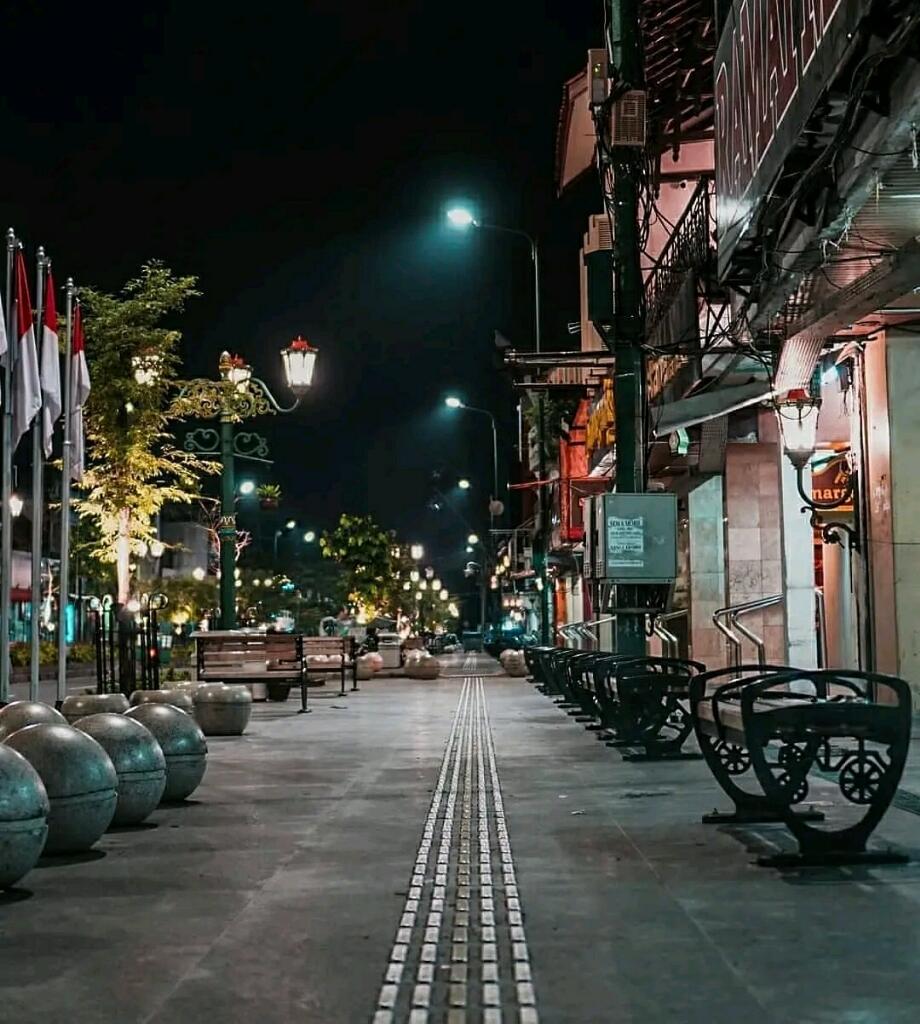 Perasaan yang Terlepas di Pelataran Malioboro