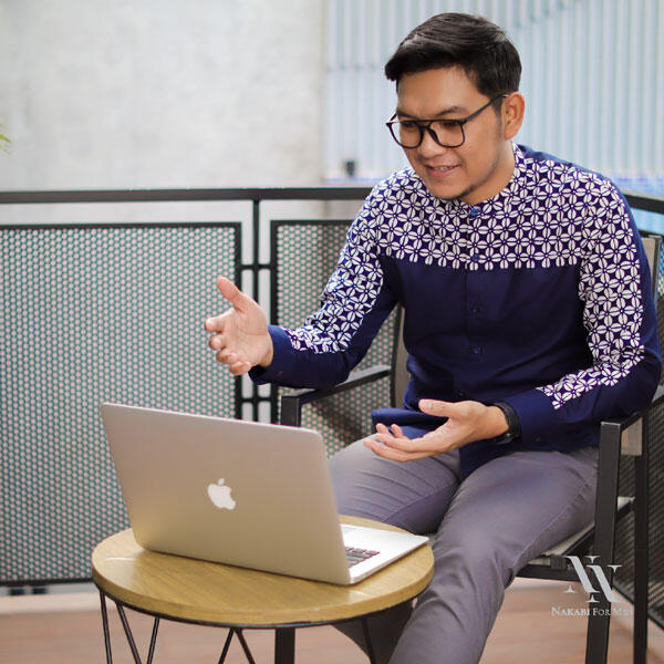 5 Tips Jitu agar Tetap Semangat Kerja di Kantor