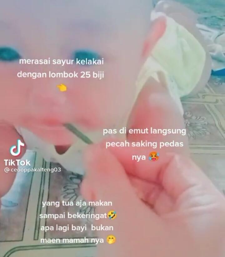 Bayi Disuapi Sayur Dengan 25 CABE Oleh Ibunya, Langsung Nangis Gak Kuat Nahan Pedas