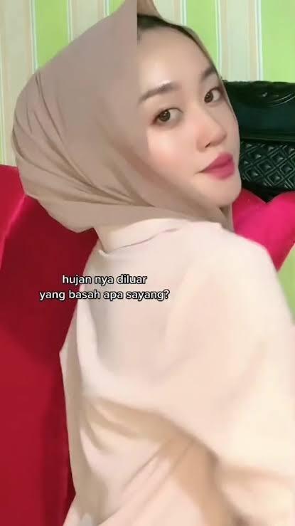 Rizki Aulia Marpaung, Minta Maaf Usai Kontennya Viral Di TikTok