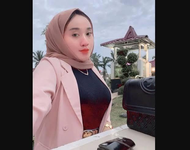 Rizki Aulia Marpaung, Minta Maaf Usai Kontennya Viral Di TikTok