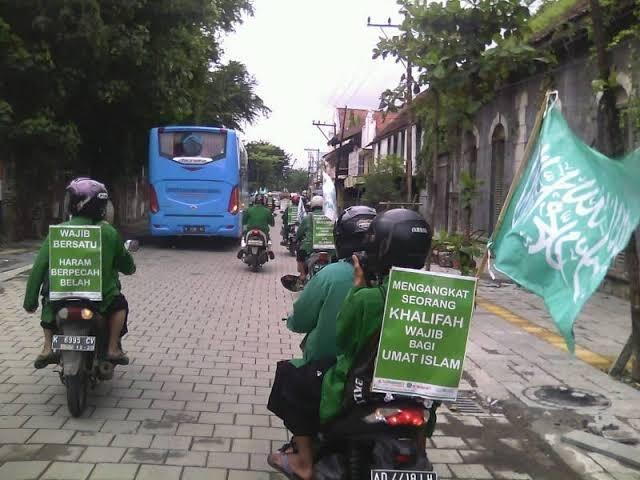 Ajaran Sesat 300 Ribuan Anggota Khilafatul Muslimin Lebih Berbahaya dari Khilafah HTI