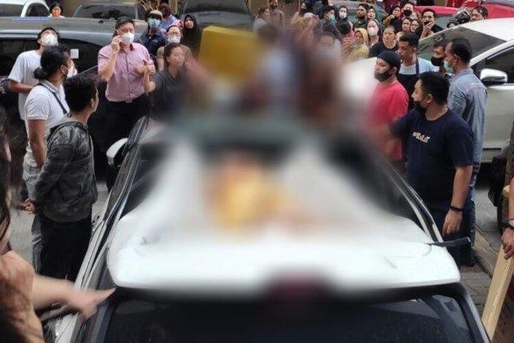 Lansia Selamat Usai Terjatuh dari Lantai 21 Apartemen di Kelapa Gading