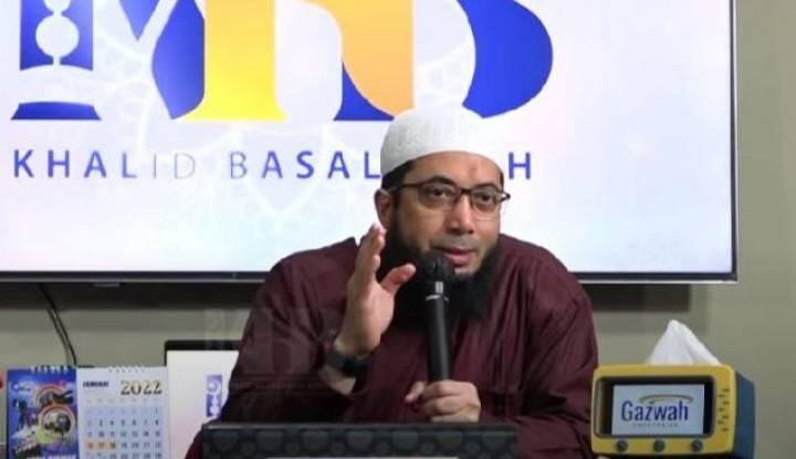 Balas Ustaz Khalid Basalamah, Pendeta Gilbert :Anda Sudah Offside!