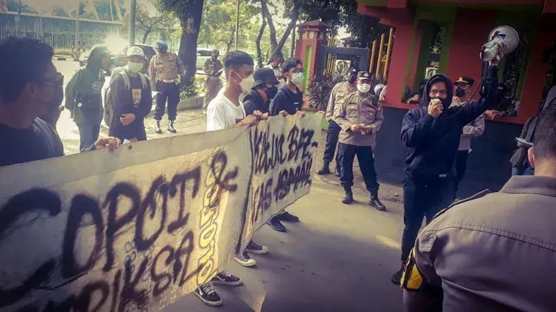 Ketua Baznas Kota Bekasi Setor Rp100 Juta ke ‘Rekening Masjid’ Rahmat Effendi