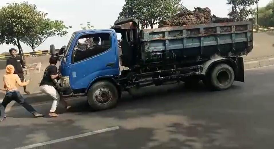 Membedah Pikiran Pelaku, Challenge Malaikat Maut, Apakah Otak Eror 404 Not Found?