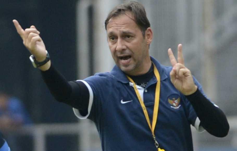 Perjalanan Papua Football Academy Diawali di Stadion Wania, Timika