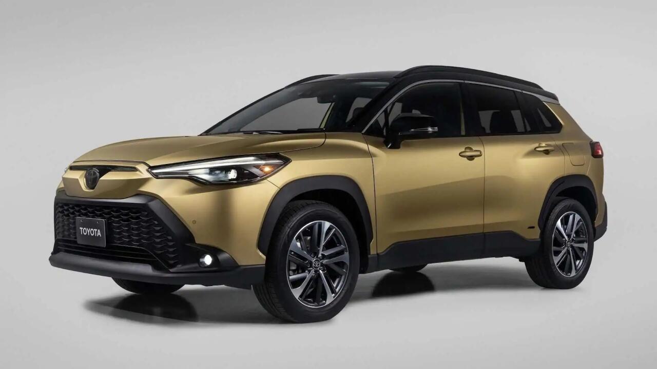 Corolla Cross hybrid 2023 model baru untuk mencapai kinerja berkualitas tinggi.