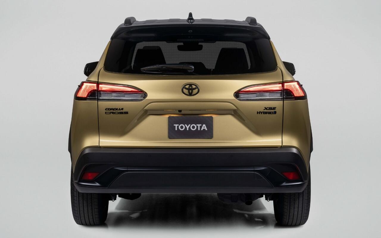 Corolla Cross hybrid 2023 model baru untuk mencapai kinerja berkualitas tinggi.