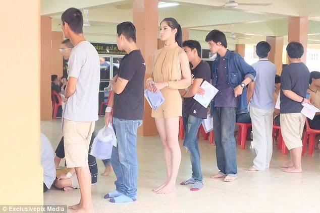 Dibalik Kecantikan 'LADYBOY' Yang Suka Bikin Wanita Tulen Iri, Jangan Salah Gan !