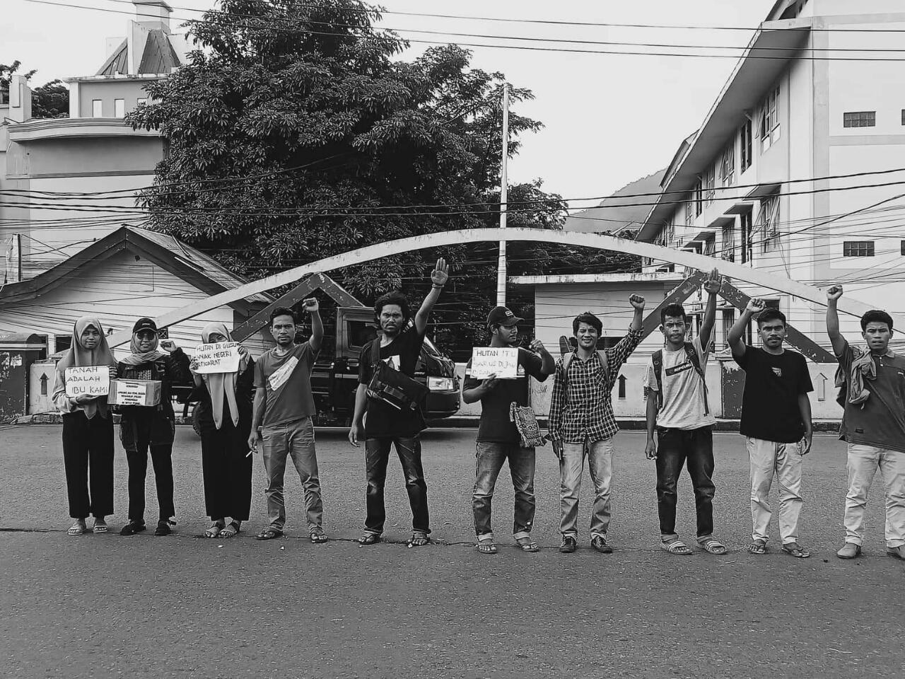 Menolak Keras Bayang-Bayang Perusahaan Tambang Di Hutan Patani