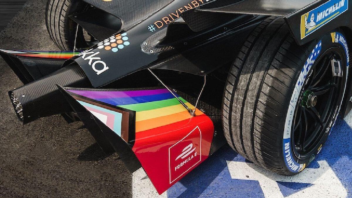 Bendera LGBT Terpampang di Mobil Pembalap Formula E, Ketua MUI: Kewajiban Kita 