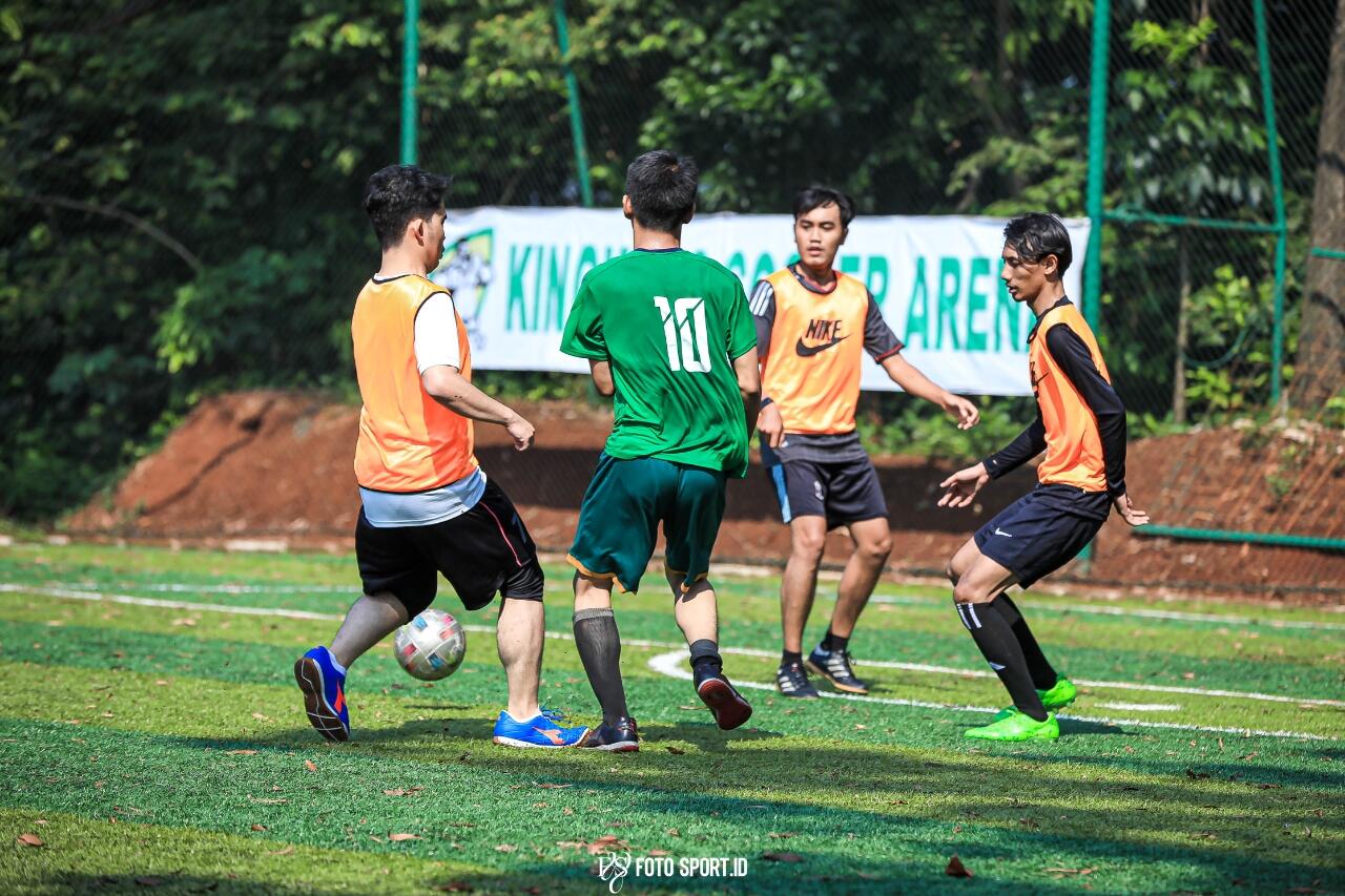 Mini Soccer Pertama Kali Lahir Untuk Anak - Anak