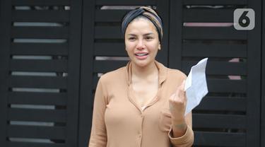 Nikita Mirzani Resmi Tersangka Kasus Pencemaran Nama Baik