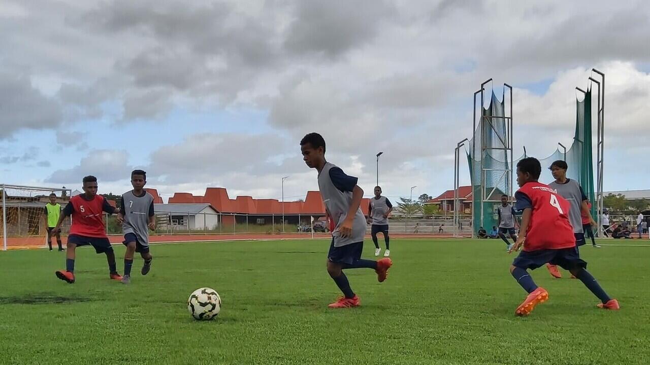 Merauke Loloskan 26 Anak dari Papua Football Academy Cari Bakat