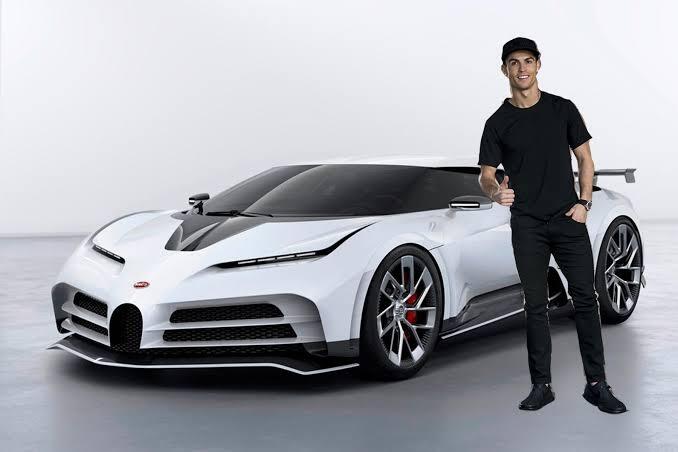 Astaga! Mobil Bugatti Veyron Milik Christiano Ronaldo Ringsek, Nabrak Rumah.