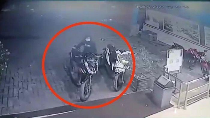 Sepeda Motor Matik Hilang Tak Jauh dari Polsek , Maling Tak Takut Polisi Lagi?
