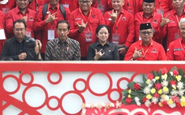 Kata Rocky Gerung, Ganjar Bakal jadi Juru Kampanye Puan Maharani