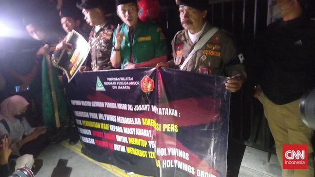 Iklan Promosi Miras Hollwings, Berbuntut Dilaporkan ke Polisi 