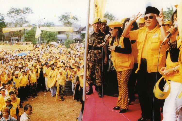 Pemilu Era Orde Baru, Pemilu Demokrasi Semu dan Hanya Buang-Buang Waktu