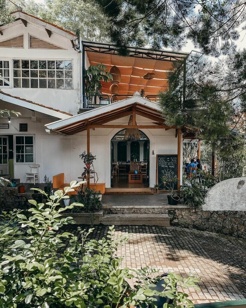 MyBoo.Kit Cafe And Playground - Tempat Makan Enak di Bandung