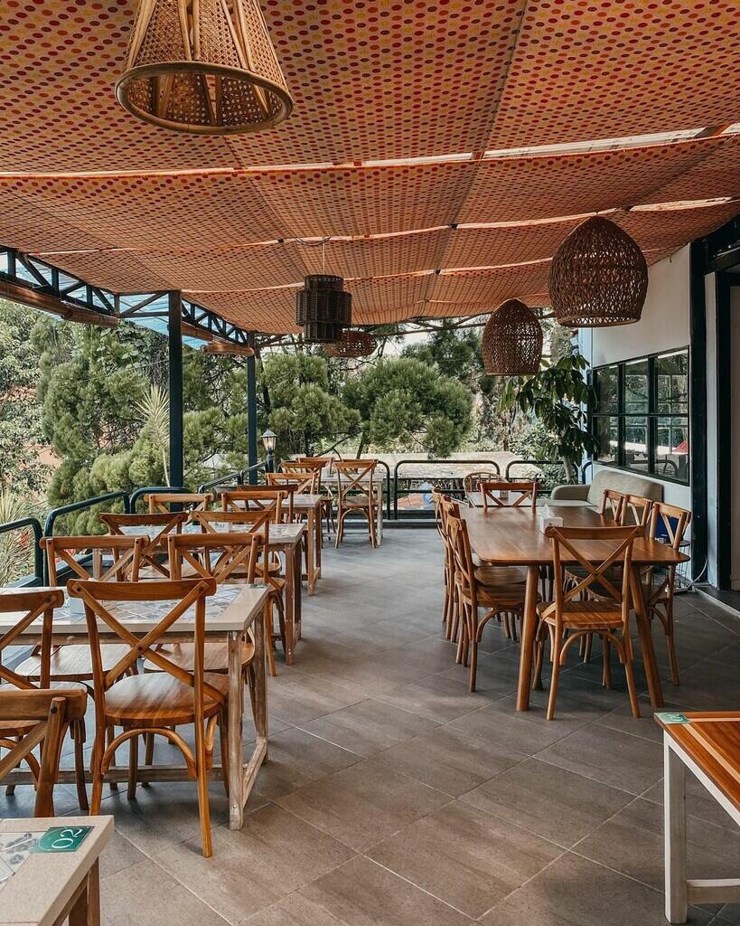 MyBoo.Kit Cafe And Playground - Tempat Makan Enak di Bandung