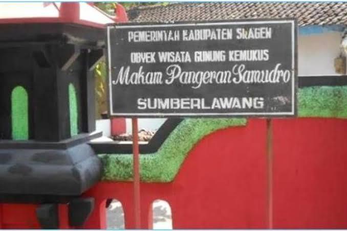 Konsep Promosi Holywings, Ditiru Oleh Salah Satu Masjid Di Yogyakarta!