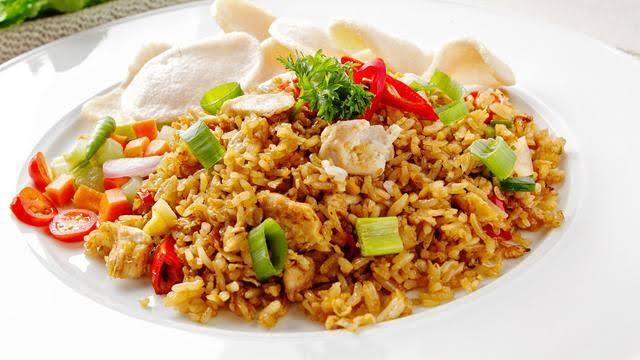 Nasi Goreng Masih Menjadi Primadona ketika Sarapan, Kenapa Bisa Seperti Itu? 