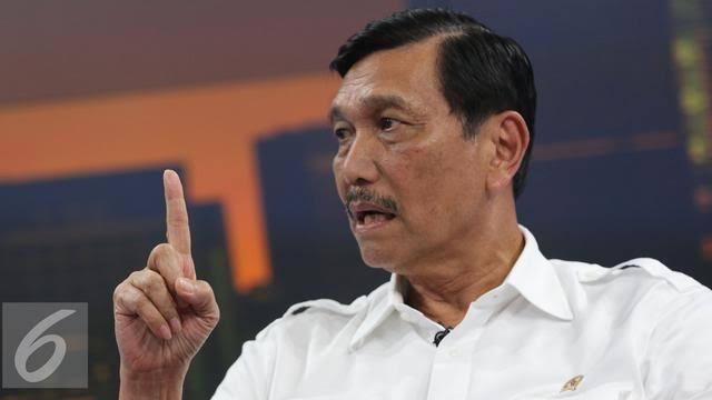 Beli Minyak Goreng Pakai PeduliLindungi, Luhut: Kita Sosialisasi Selama 3 Bulan