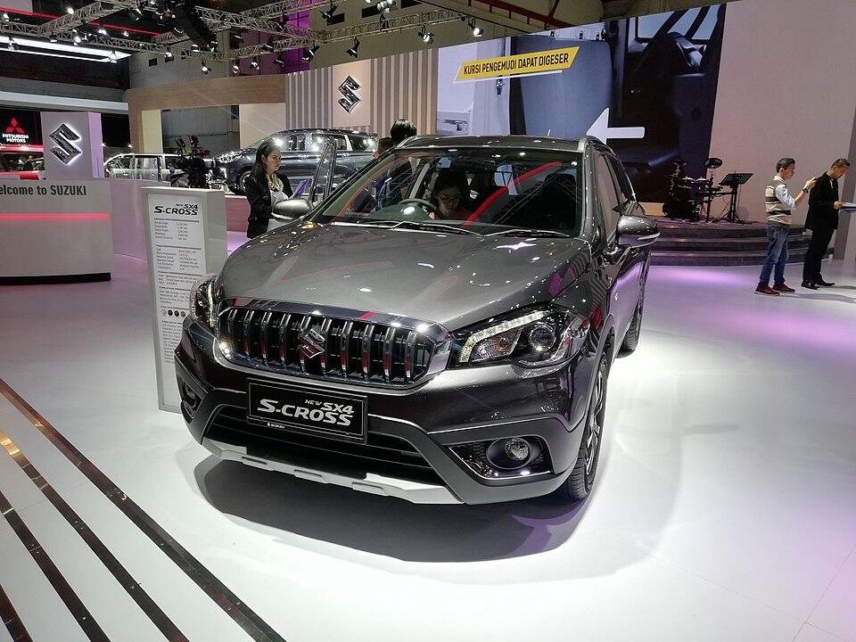 Suzuki akan Hentikan Produksi SX-4 S-Cross, Diganti Vitara Brezza?
