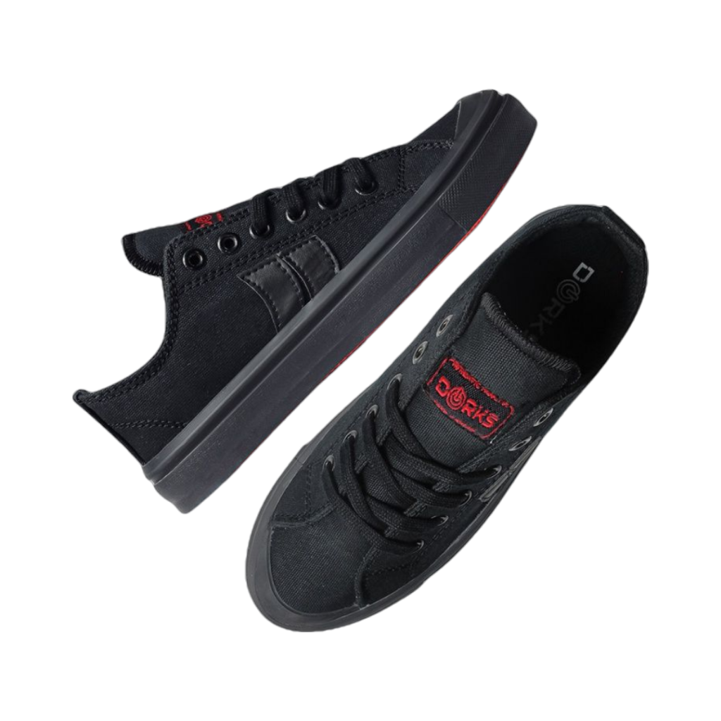 10 Rekomendasi Sepatu Full Black Brand Lokal Harga 100 Ribuan