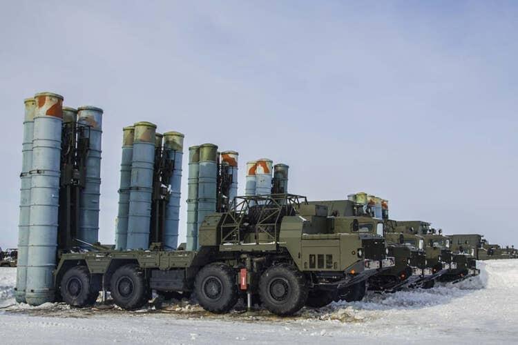 Ukraina Menyebut Rusia Telah Memakai S-300 Untuk Serangan Darat, Apakah Bisa ?